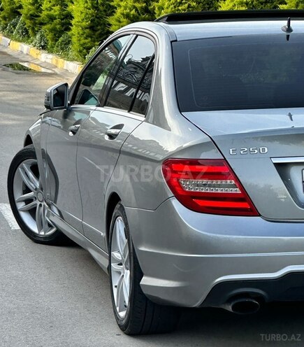 Mercedes C 250 2014, 155,000 km - 1.8 л - Bakı