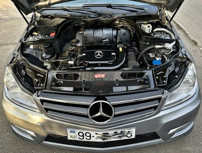 Mercedes C 250 2014, 155,000 km - 1.8 л - Bakı