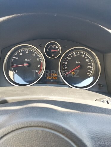 Opel Astra 2005, 200,000 km - 1.4 l - Samux