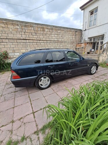 Mercedes C 200 1998, 451,000 km - 2.0 l - Yevlax