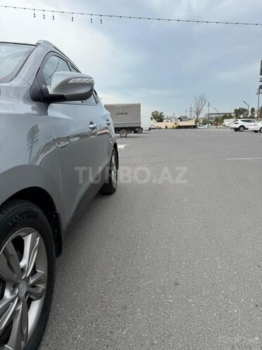 Hyundai ix35 2010, 209,000 km - 2.0 л - Bakı