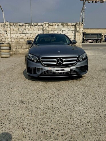 Mercedes E 220 d 2017, 291,000 km - 2.0 l - Bakı