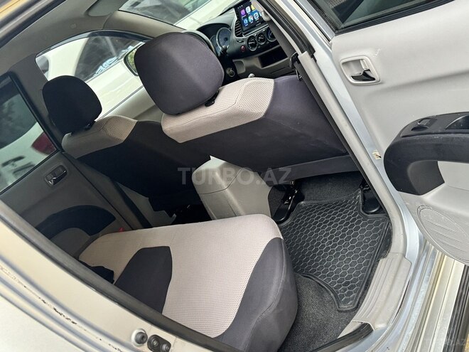Mitsubishi L200 2009, 264,000 km - 2.5 l - Bakı
