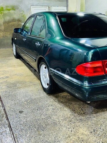 Mercedes E 230 1995, 371,701 km - 2.3 l - Bakı