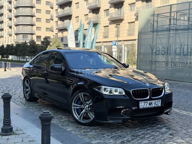 BMW M5 2012, 66,000 km - 4.4 l - Bakı