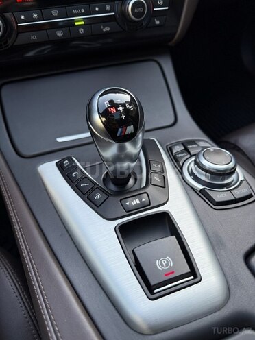 BMW M5 2012, 66,000 km - 4.4 l - Bakı