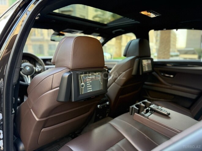 BMW M5 2012, 66,000 km - 4.4 l - Bakı