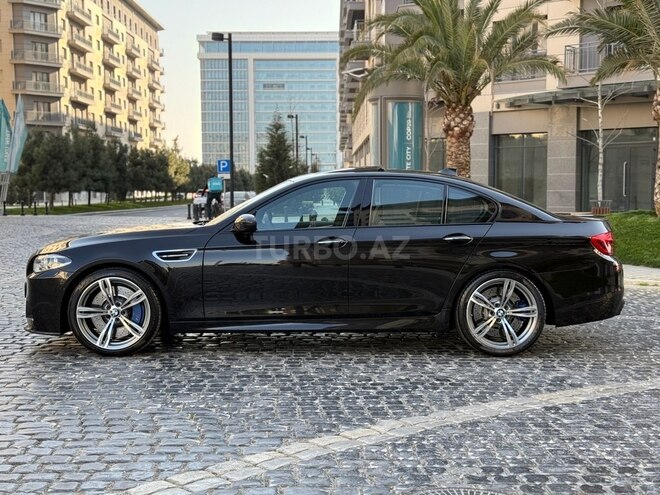 BMW M5 2012, 66,000 km - 4.4 l - Bakı