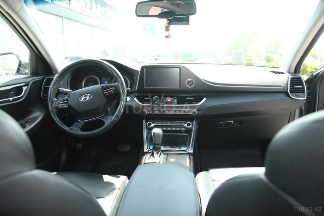 Hyundai Grandeur 2017, 235,000 km - 2.2 л - Bakı