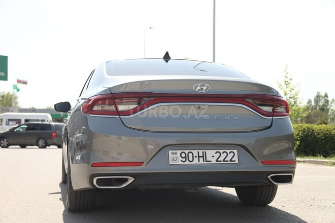 Hyundai Grandeur 2017, 235,000 km - 2.2 л - Bakı