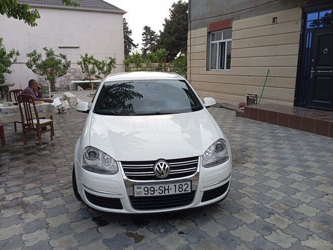 Volkswagen Jetta 2010, 250,000 km - 1.6 л - Bakı