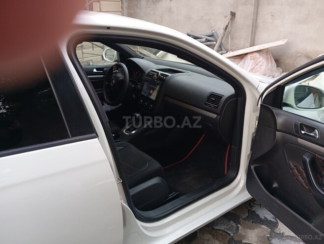 Volkswagen Jetta 2010, 250,000 km - 1.6 л - Bakı