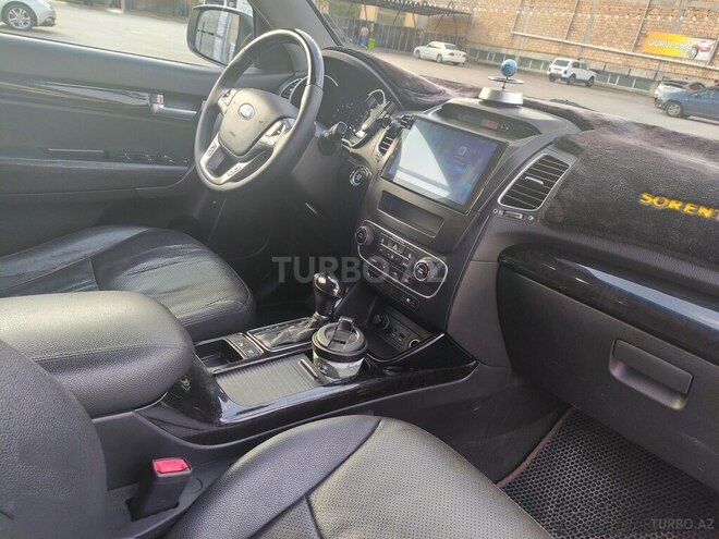Kia Sorento 2012, 220,000 km - 2.0 л - Bakı