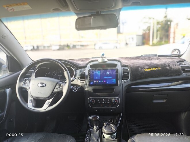 Kia Sorento 2012, 220,000 km - 2.0 л - Bakı