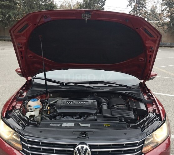 Volkswagen Passat 2017, 210,000 km - 1.8 л - Bakı