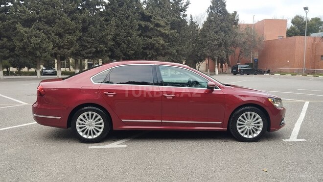 Volkswagen Passat 2017, 210,000 km - 1.8 л - Bakı