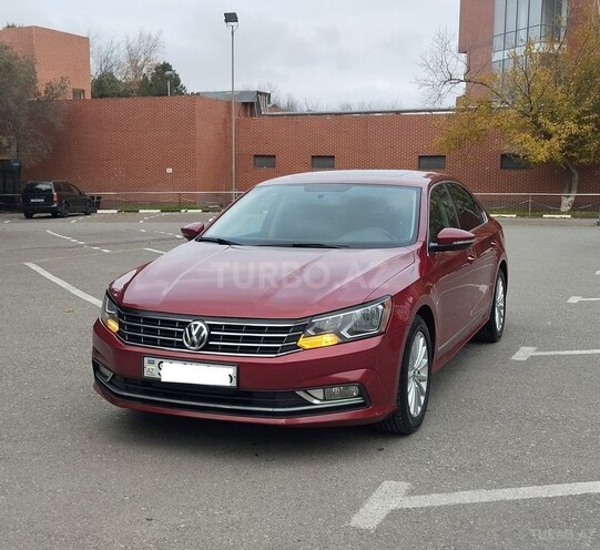 Volkswagen Passat 2017, 210,000 km - 1.8 л - Bakı