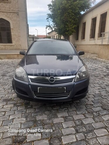 Opel Astra 2009, 300,000 km - 1.4 l - Bakı