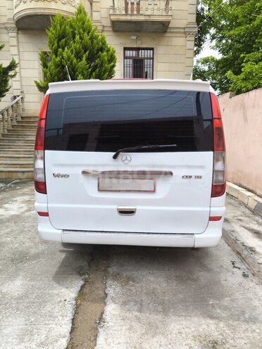 Mercedes Vito 111 2010, 337,000 km - 2.4 l - Bakı