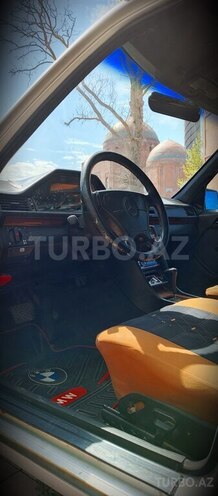 Mercedes E 220 1993, 382,546 km - 2.2 л - Gəncə