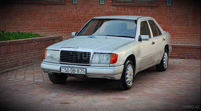 Mercedes E 220 1993, 382,546 km - 2.2 л - Gəncə
