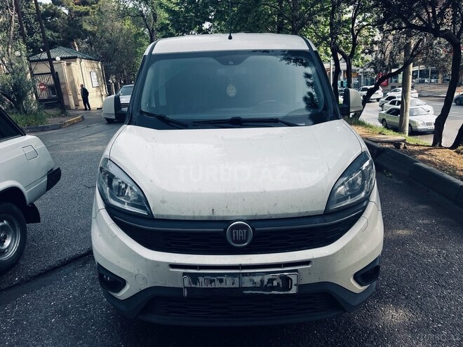 Fiat Doblo 2018, 368,000 km - 1.4 l - Bakı