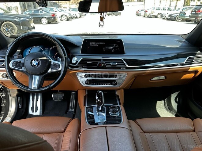 BMW 740 2018, 90,000 km - 3.0 l - Bakı