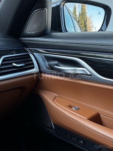 BMW 740 2018, 90,000 km - 3.0 l - Bakı