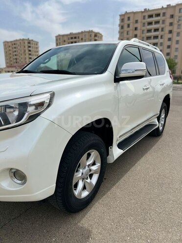 Toyota Land Cruiser Prado 2010, 224,000 km - 2.7 l - Bakı