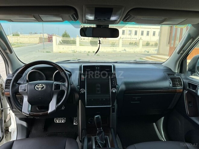 Toyota Land Cruiser Prado 2010, 224,000 km - 2.7 l - Bakı