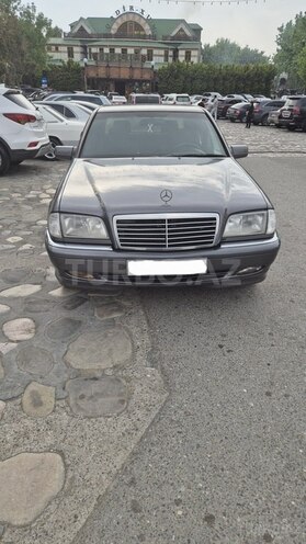 Mercedes C 180 1998, 354,565 km - 1.8 l - Sabirabad