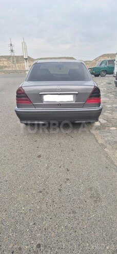 Mercedes C 180 1998, 354,565 km - 1.8 l - Sabirabad