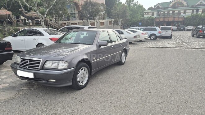 Mercedes C 180 1998, 354,565 km - 1.8 l - Sabirabad