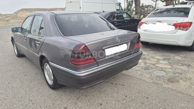 Mercedes C 180 1998, 354,565 km - 1.8 l - Sabirabad