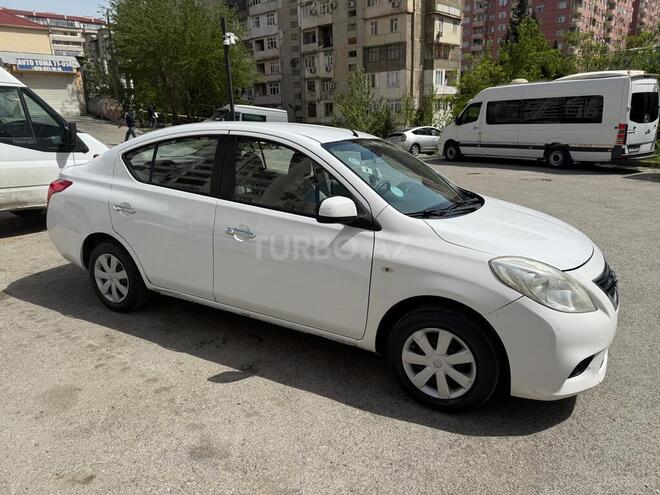 Nissan Sunny 2013, 211,000 km - 1.5 l - Bakı