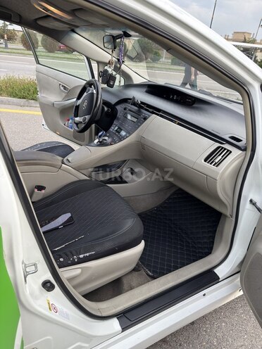 Toyota Prius 2011, 400,000 km - 1.8 l - Bakı