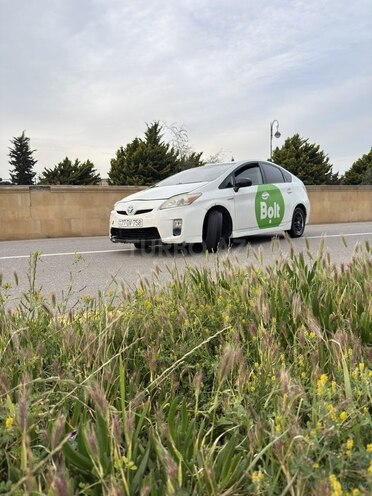 Toyota Prius 2011, 400,000 km - 1.8 l - Bakı