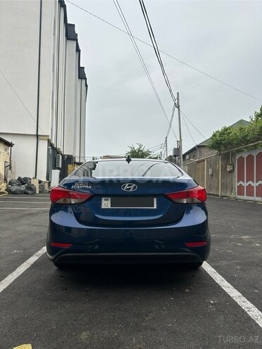 Hyundai Elantra 2015, 130,000 km - 1.8 l - Bakı