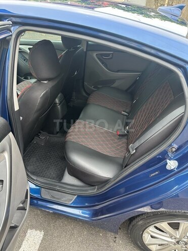 Hyundai Elantra 2015, 130,000 km - 1.8 l - Bakı