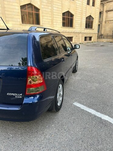 Toyota Corolla 2005, 236,000 km - 1.4 l - Bakı