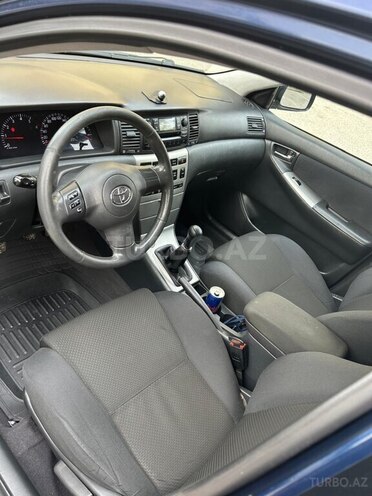Toyota Corolla 2005, 236,000 km - 1.4 l - Bakı