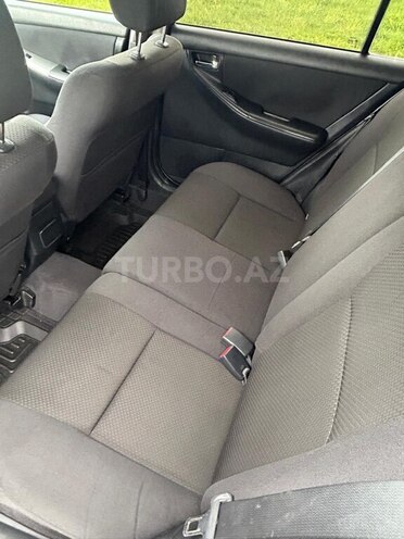 Toyota Corolla 2005, 236,000 km - 1.4 l - Bakı
