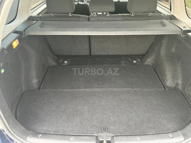 Toyota Corolla 2005, 236,000 km - 1.4 l - Bakı