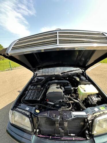 Mercedes C 200 1997, 234,550 km - 2.0 l - Masallı