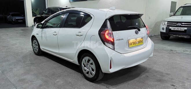 Toyota Aqua 2019, 134,000 km - 1.5 l - Sumqayıt