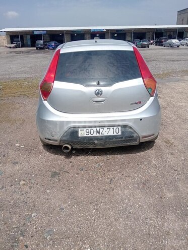MG 3 2011, 100,000 km - 1.5 l - Bakı
