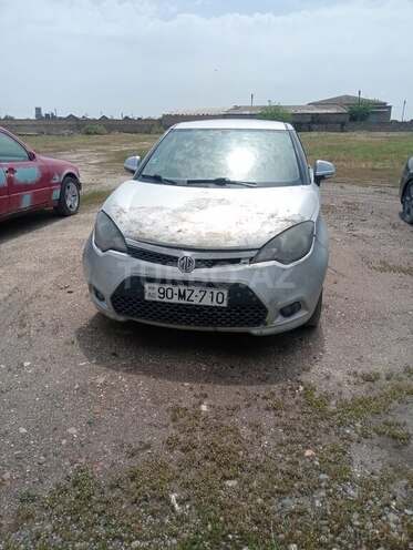 MG 3 2011, 100,000 km - 1.5 l - Bakı