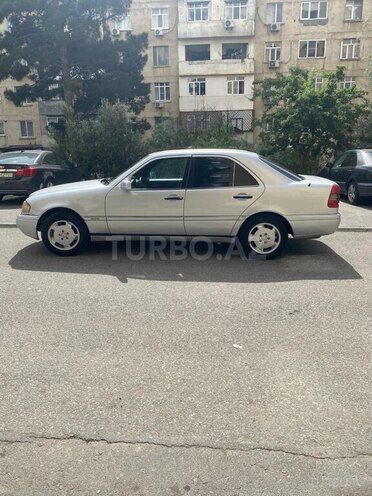 Mercedes C 180 1994, 367,453 km - 1.8 l - Bakı