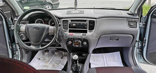 Kia Rio 2005, 130,000 km - 1.5 l - Sumqayıt