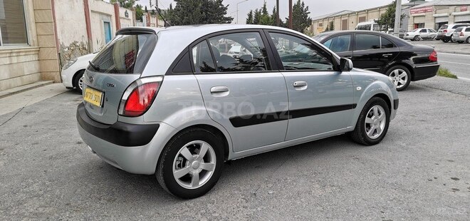 Kia Rio 2005, 130,000 km - 1.5 l - Sumqayıt